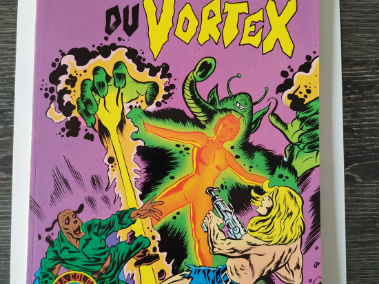 KAMANDI le dernier garçon de la terre n°6 La bête du vortex eo 1982 TTBE+++++SUP