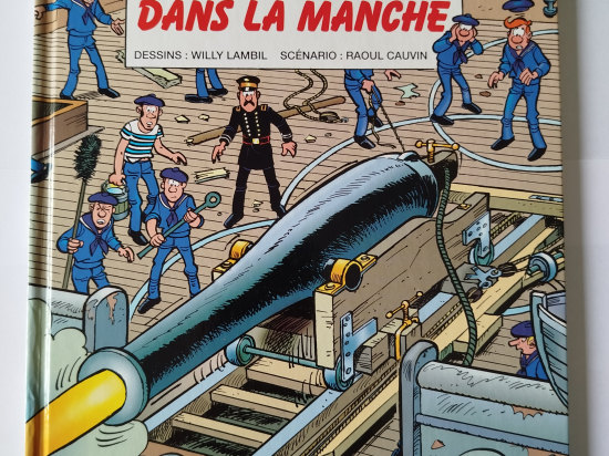 LES TUNIQUES BLEUES n°37 Duel dans la Manche eo 1995 TBE++++