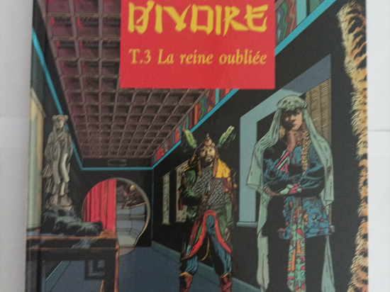 POUPEE D'IVOIRE n°3 La reine oubliée eo 1990 TTBE++++SUP