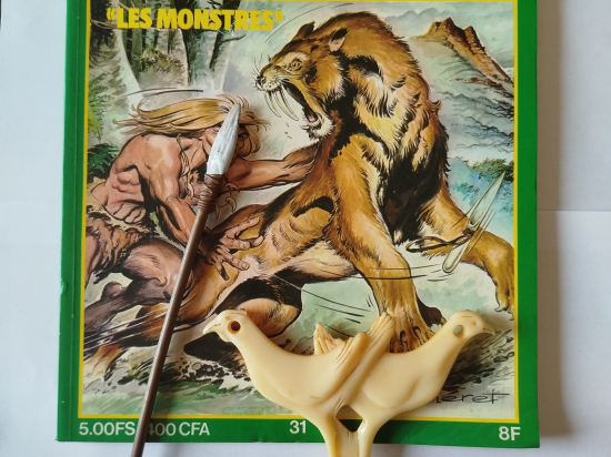 RAHAN 2ème série n°4 Les monstres avec gadget ( vu sur photo ) eo 1978 TTBE+++