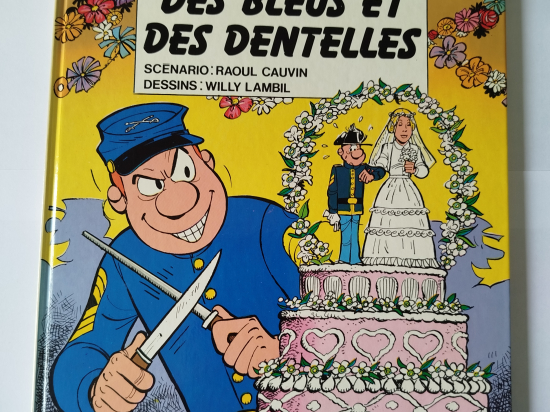 LES TUNIQUES BLEUES n°22 Des bleus et des dentelles eo 1985 TTBE+++++SUP