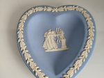 Coupelle Cœur porcelaine WEDGWOOD n°74  TTBE+++++SUP