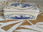 Boite en Faïence de DELFT décors Moulin et bateau TTBE++++SUP
