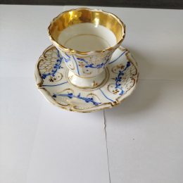 Tasse à thé + soucoupe en porcelaine de PARIS époque LOUIS PHILIPPE TTBE+++ thumbnail